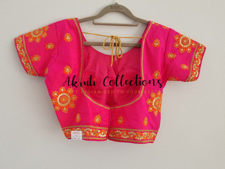 Online Blouses for Sarees