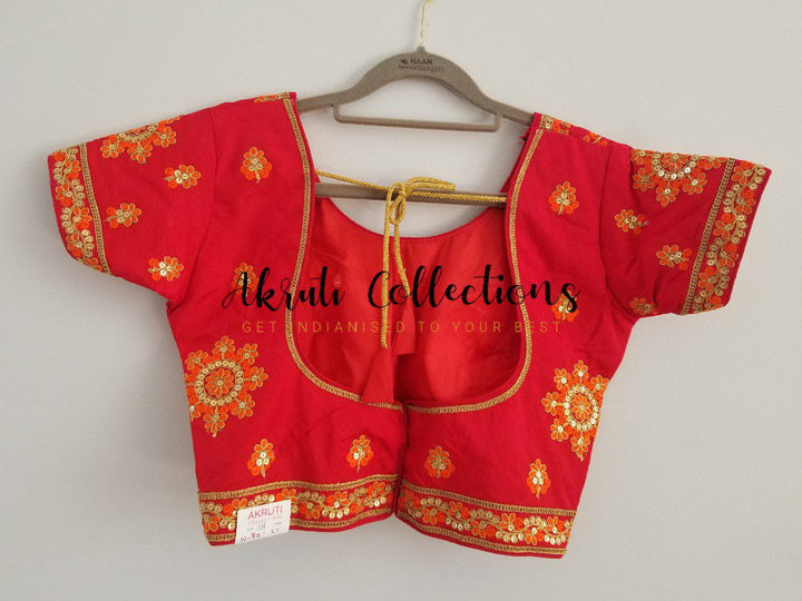 Online Blouses for Sarees