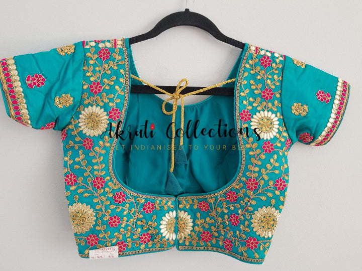 Online Blouses for Sarees