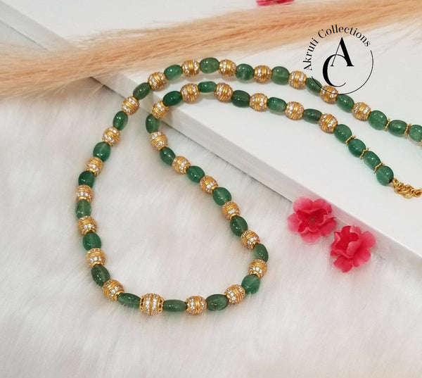 SL74 - Emerald Mala