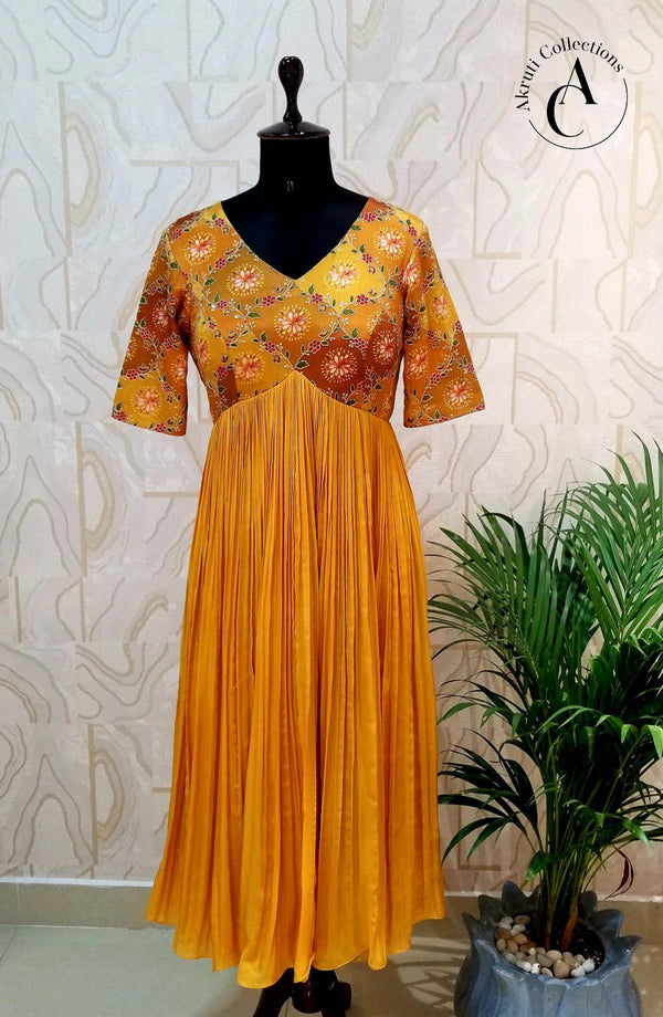 L94 - Frock