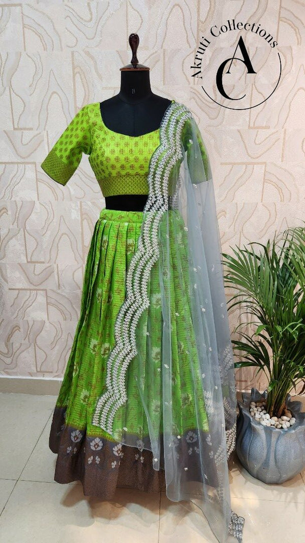 LH26 - Dupion Lehenga