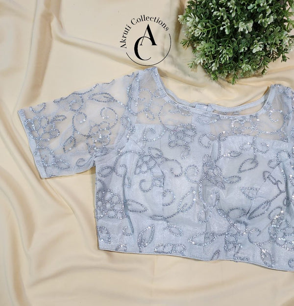 B133 - Blouse