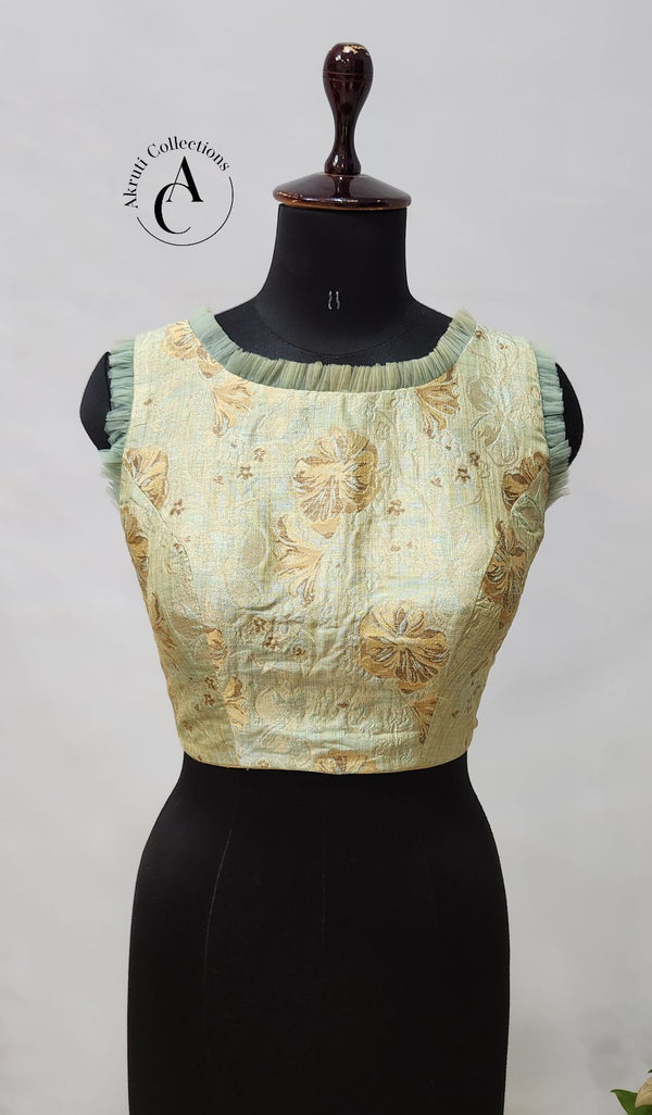 B127 - Blouse