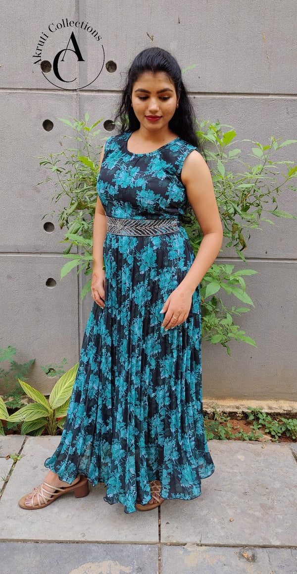 D749 - Kurti