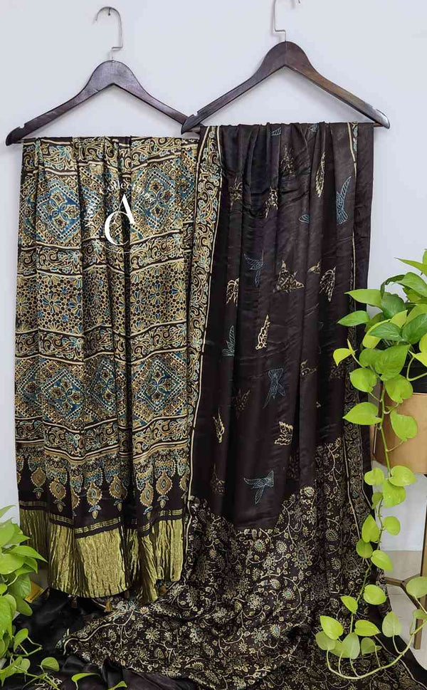 AJ13 - Ajrakh Saree