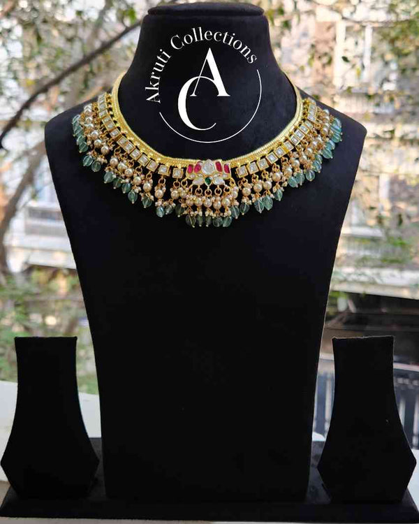 NS1045 - Kundan Necklace