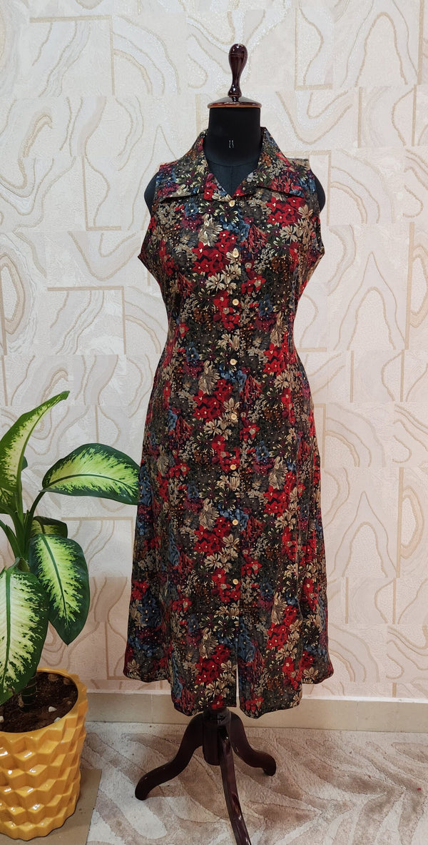 12007 - Kurti