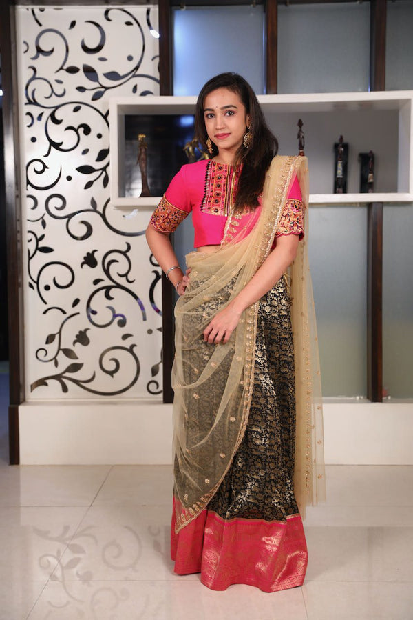 LH57 - Banarasi Lehanga Set