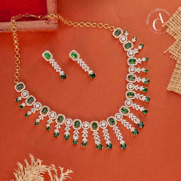 NS725 - Diamond Set