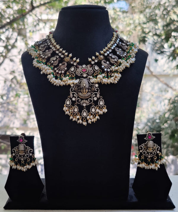NS1059 - Victorian Set