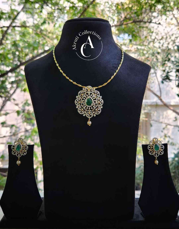 PS41 - Pendant Set