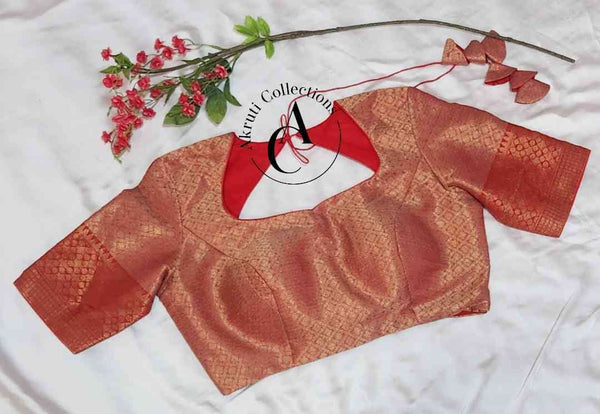 B156 - Blouse