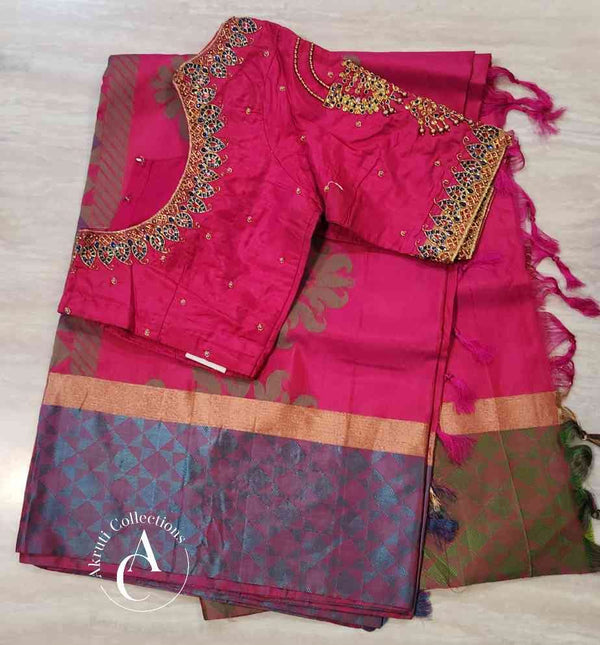 VS72 - Silk Saree