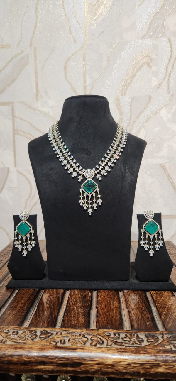 NS1156 – Diamond Set