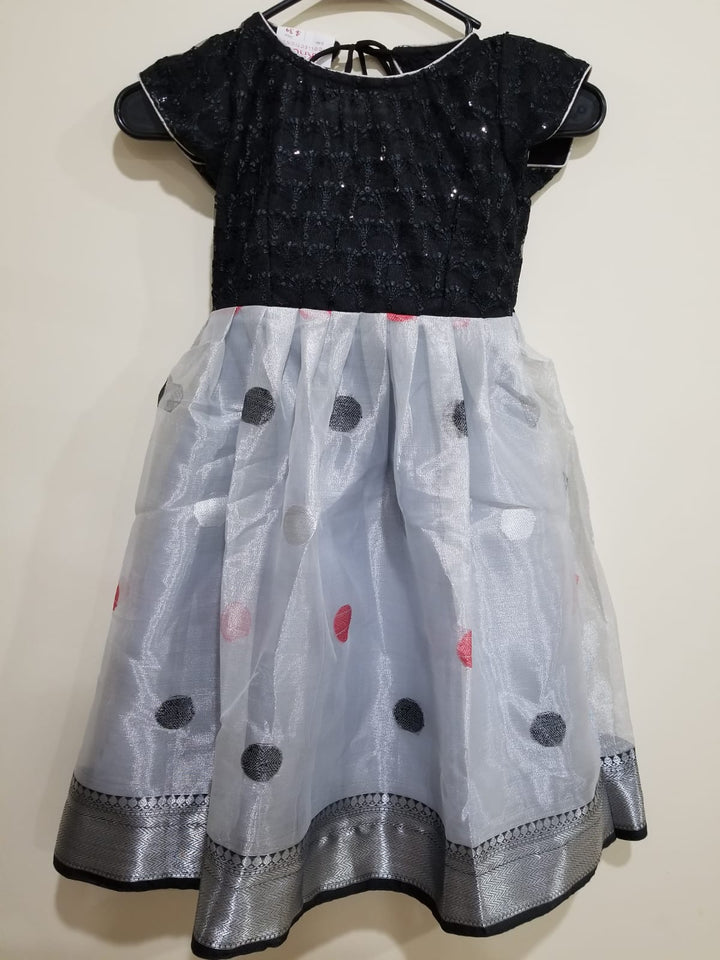 Indian Apparel Online
