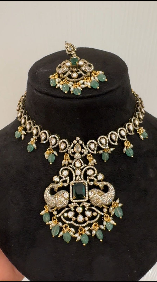 NS766 - Victorian Set