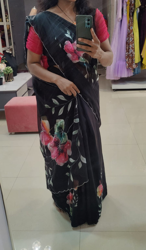 VS30 - Soft Organza Saree