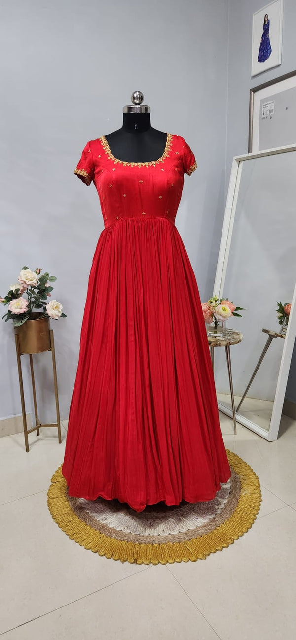 L253 - Long Dress