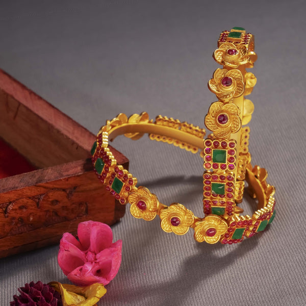 BG179 – Antique Gold Bangles