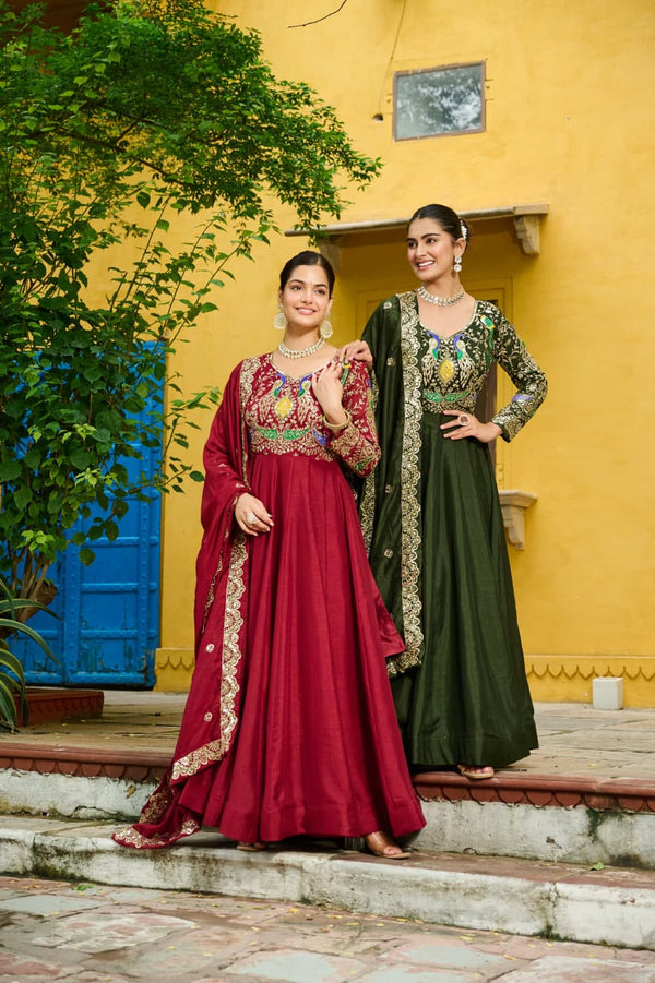L254 - Long Dress