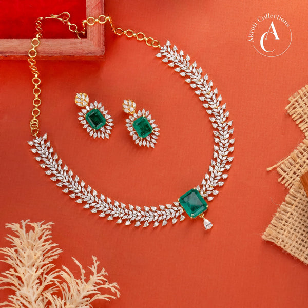 NS11 - Diamond Necklace