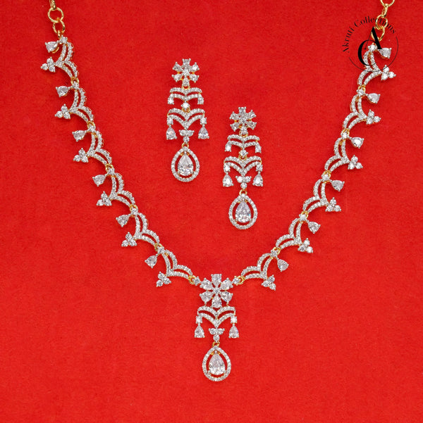 NS13 - Diamond Necklace