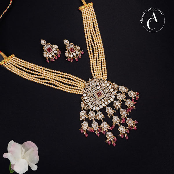 NS24 - Victorian Choker