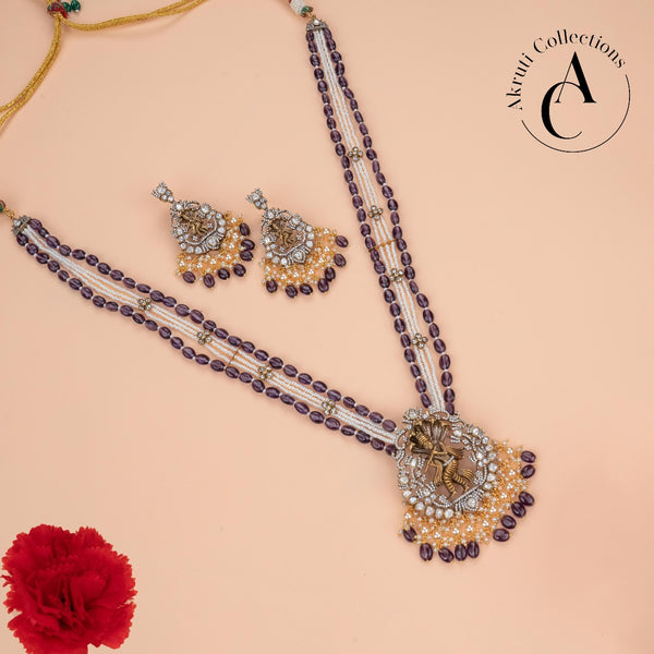 NS23 - Victorian Haram