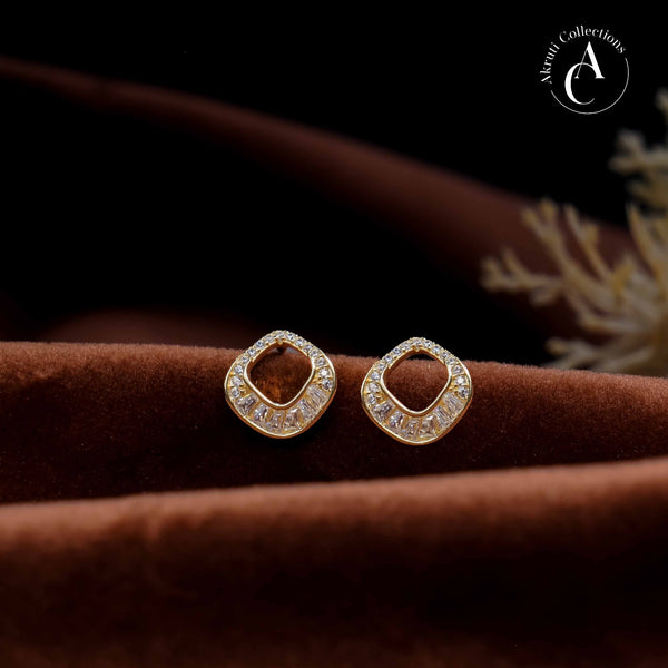 SLD25 - Silver Studs