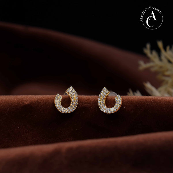 SLD29 - Silver Studs