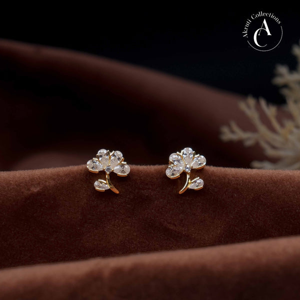 SLD34 - Silver Studs