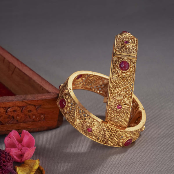 BG181 – Antique Gold Bangles