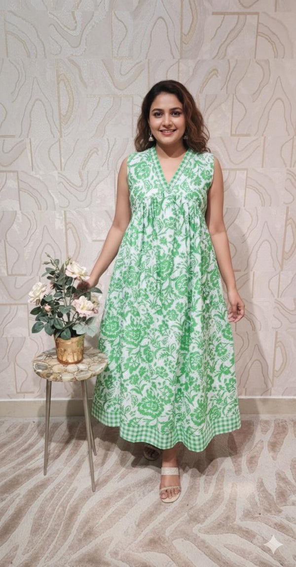 Z0004 - Green Frock