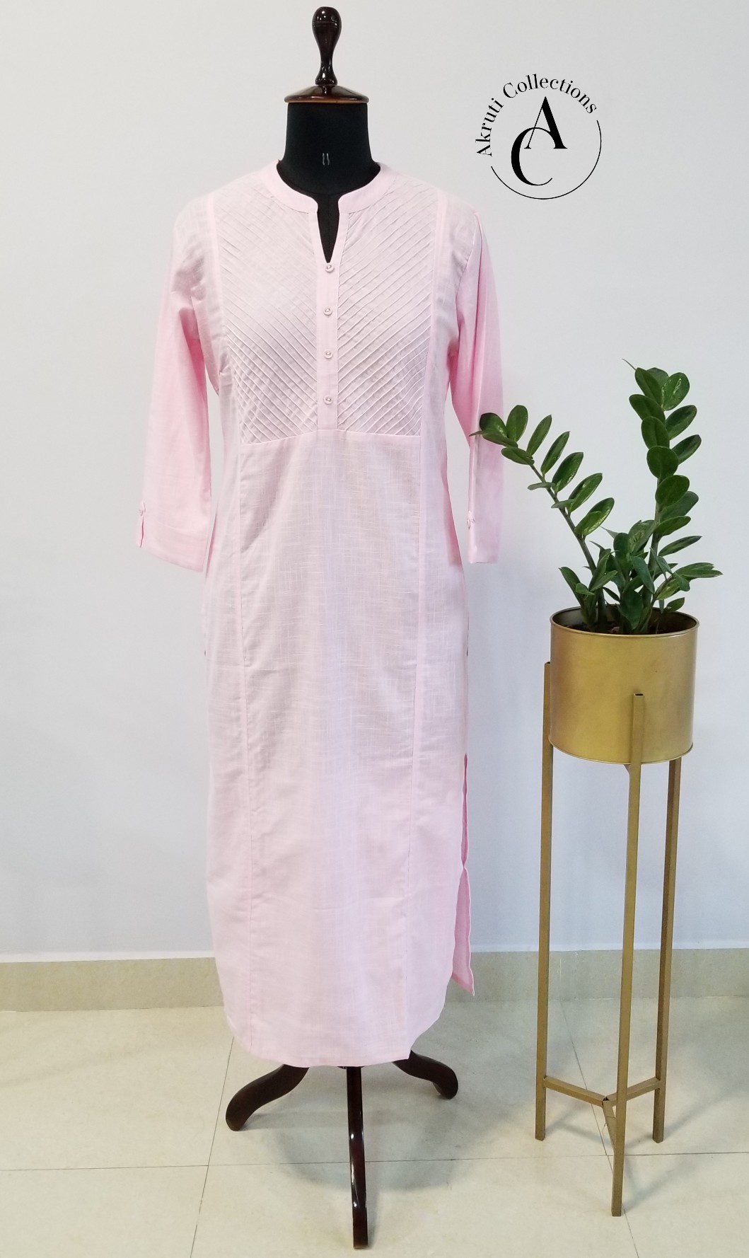 Buy online Pink Printed Straight Kurti from Kurta Kurtis for Women by  Anubhutee for ₹499 at 71% off | 2024 Limeroad.com