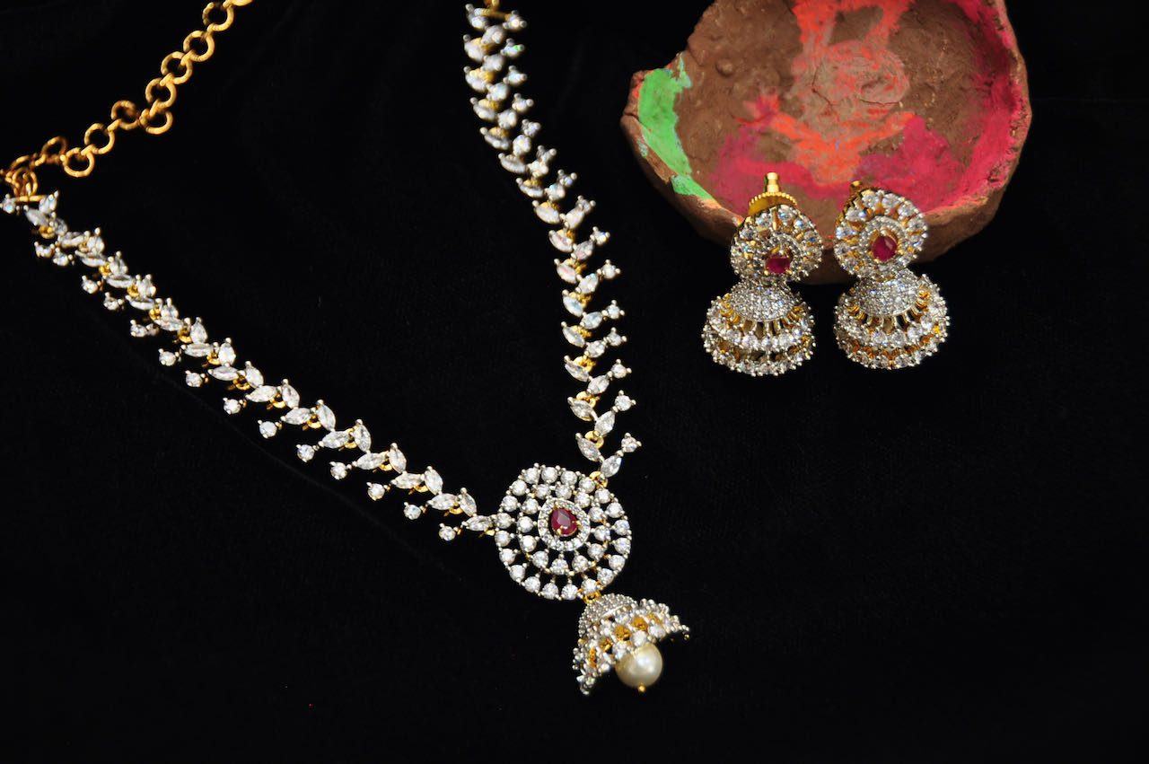 Shop Indian 1 Gram Gold Necklace Sets Online | Akruti Collections